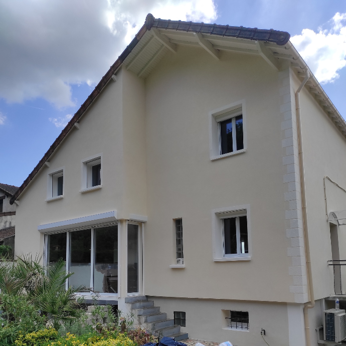 Entreprise RGE spécialisée en isolation thermique par l'extérieur ITE de maisons individuelles Gagny 93