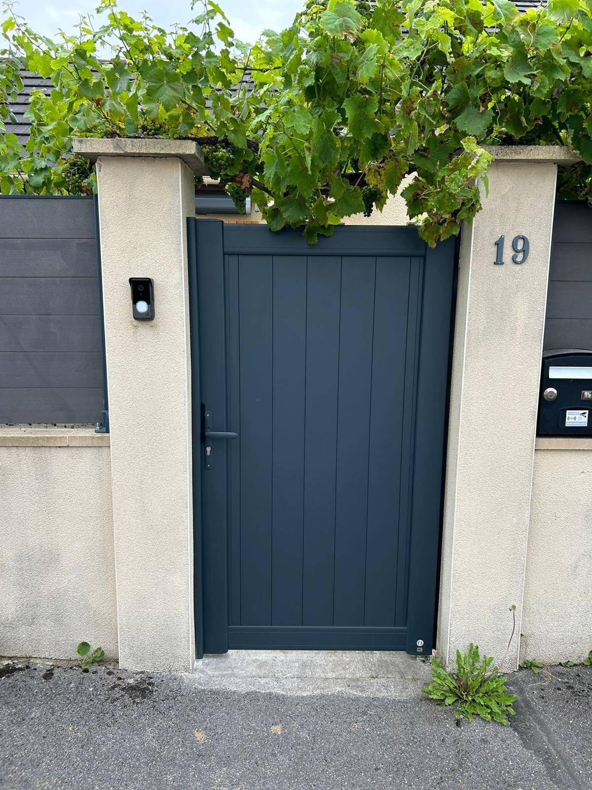 Ciel Habitat France remplace un portail et un portillon à Gagny (93)