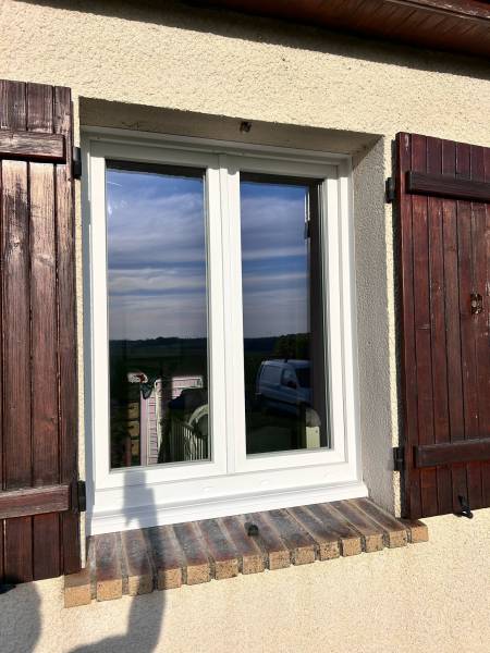 fenêtre double vantaux double vitrage à Brie-comte-Robert (77)