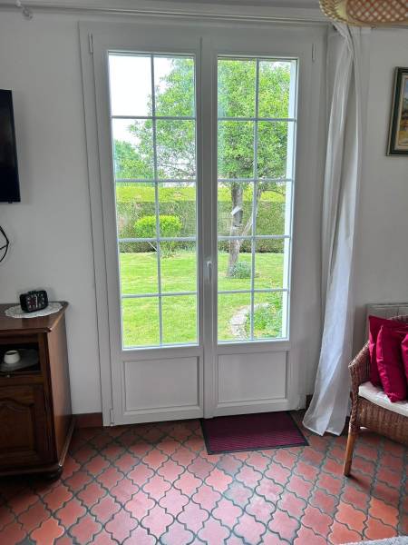 Ciel Habitat France remplace des fenêtres et portes-fenêtres à Saint-Thibault-des-Vignes (77)