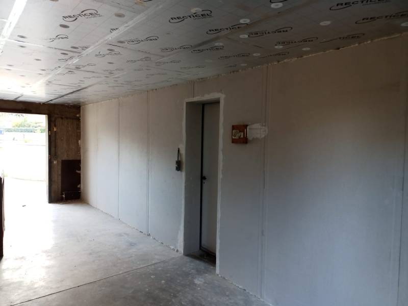 Isolation thermique du plancher bas en polyuréthane de chez RECTICEL